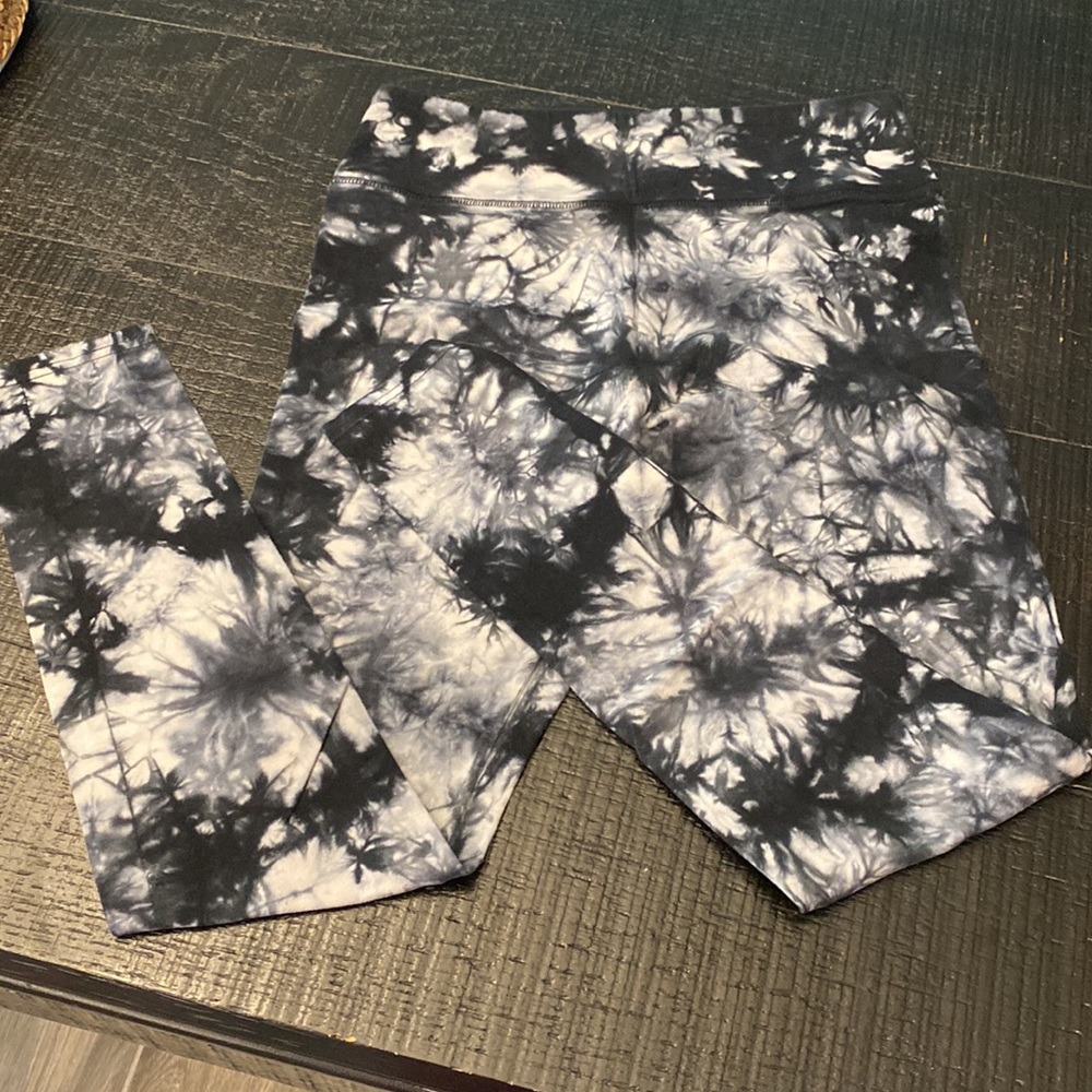 Wild Fable leggings